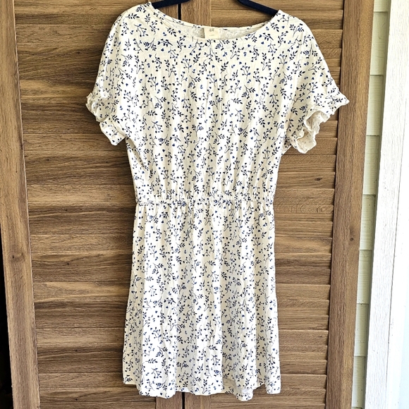 H&M size S 100% soft cotton mini dress white and blue flowers elastic waist band - Picture 1 of 4